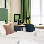 Hotel Mercure Mitte 4*