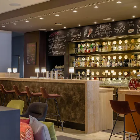 Mercure Mitte 4*