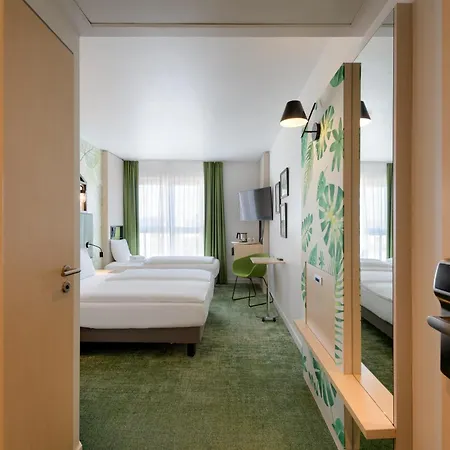 Mercure Mitte Hotel 4*