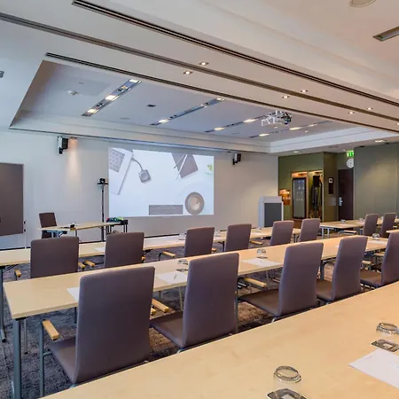 Mercure Mitte Hotel 4*