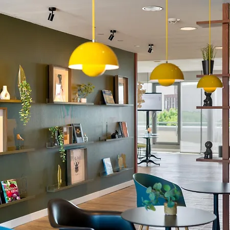 Hotel Mercure Mitte 4*
