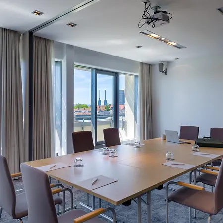 Mercure Mitte 4*