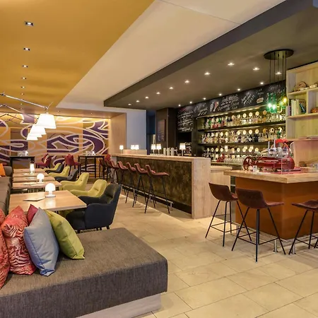 Mercure Mitte 4*