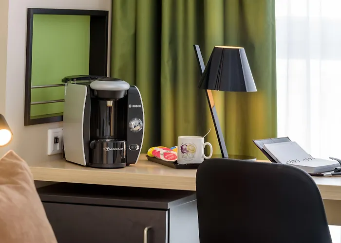 Hotel Mercure Mitte 4*