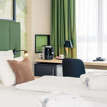 Mercure Mitte Hotel 4*
